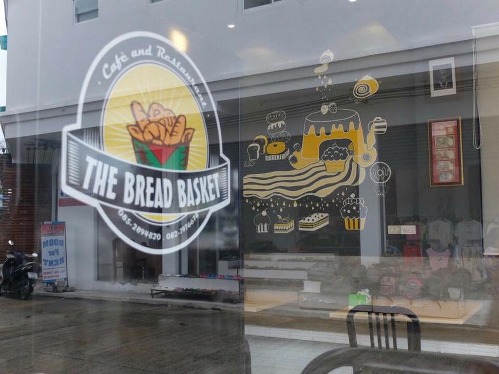 The Bread Basket Hotel Камала Бийч Екстериор снимка